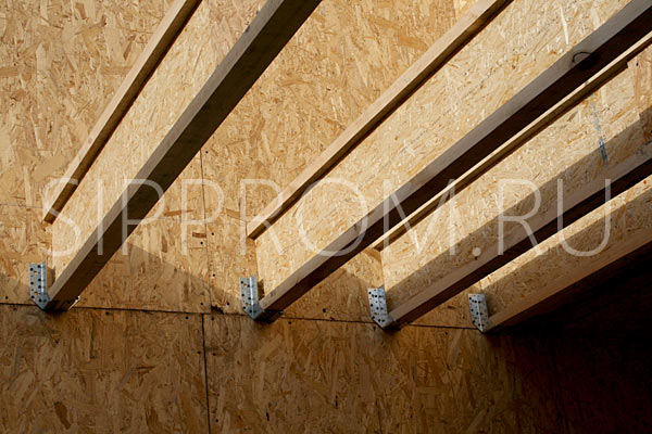 Двутавровая деревянная балка